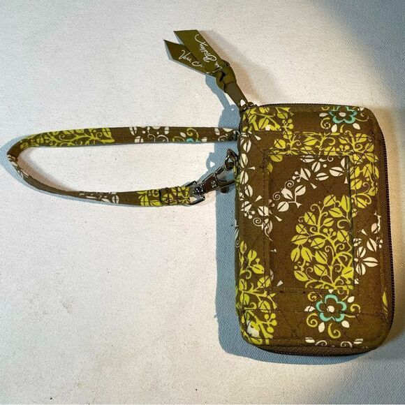 Vera Bradley All In One Wristlet in Sittin' in a Tree - Picture 1 of 7